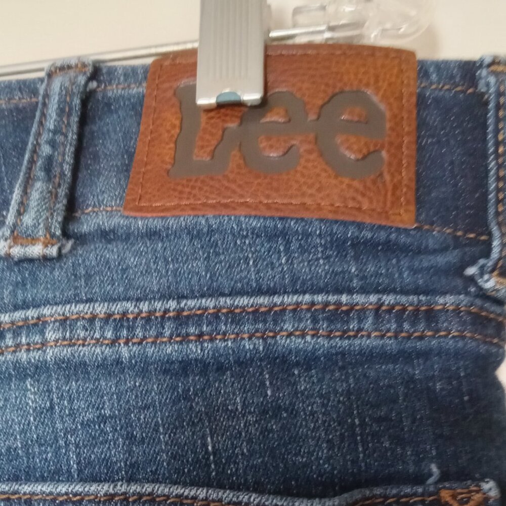 LEE STRAIGHT TAPER JEANS